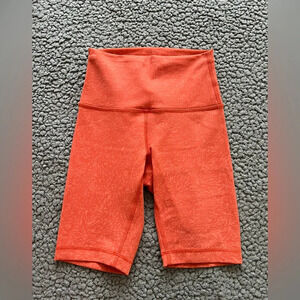 Women’s Lululemon Wunder Train High Rise Short 8" SIZE 2 Warm Coral